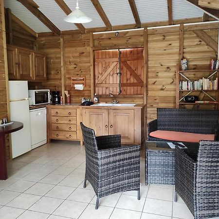 Le Tri Haut De Bellevue - Bungalow Colibri Pointe-Noire Dış mekan fotoğraf